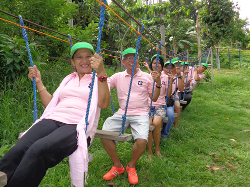 Employees enjoy a day of team building in Batangas.