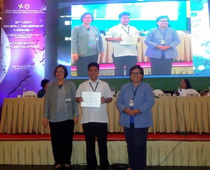 FPRDI’s For. Emmanuel P. Domingo receives the award.