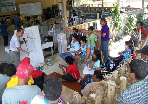 DOST-FPRDI trains PWDs and IPs on bamboo handicraft making